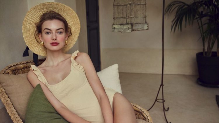 Hanna Verhees Wears Vacation Looks in Hello! Fashion