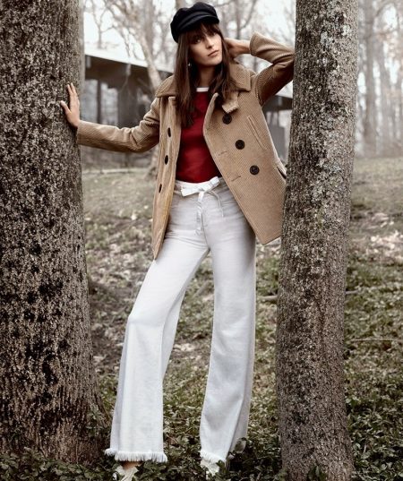 Julia Bergshoeff Channels 1970's Style for Vogue Australia Julia Bergshoeff Channels 1970's Style for Vogue Australia