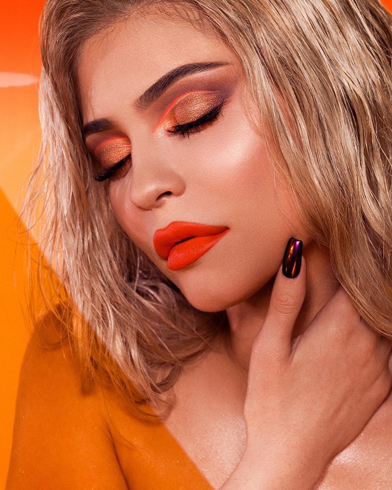 Kylie Cosmetics unveils Summer 2018 Palette worn by Kylie Jenner