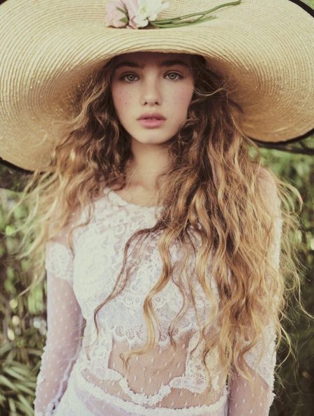 Maya Norman & Jade Weber Wear The Dreamiest Looks for Commons & Sense Maya Norman & Jade Weber Wear The Dreamiest Looks for Commons & Sense