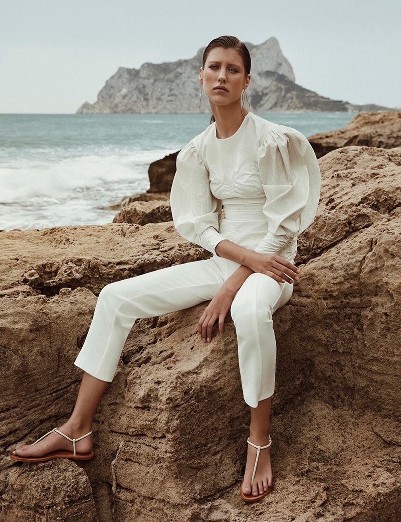 Rasa Valentino Poses in All White Looks for Mujer Hoy
