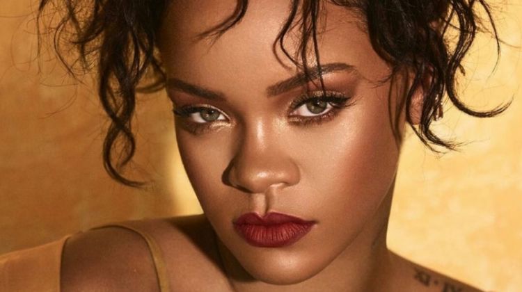 Rihanna Stuns in Fenty Beauty ‘Moroccan Spice’ Palette