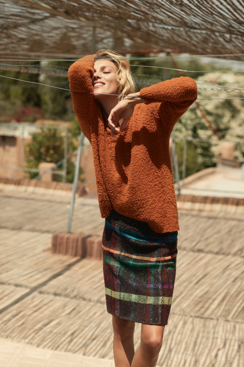 Posing in Morocco, Anja Rubik fronts Anthropologie September 2018 catalog