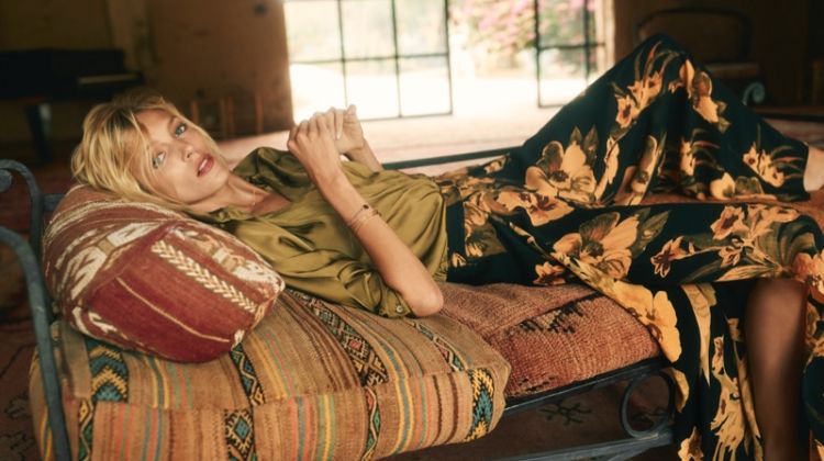 Anja Rubik Charms in Morocco for Anthropologie's September Catalog Anja Rubik wears bold prints in Anthropologie September 2018 catalog