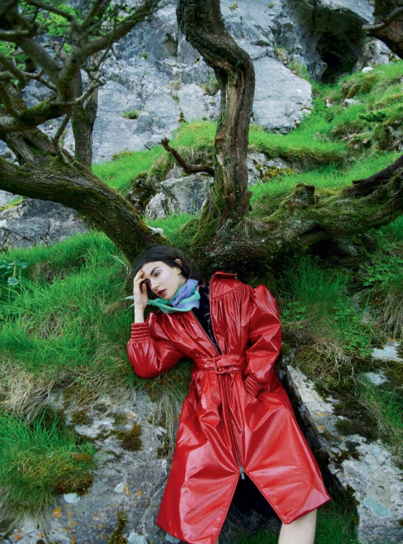 Jacquelyn Jablonski Harper S Bazaar Uk Dreamy Dress Editorial