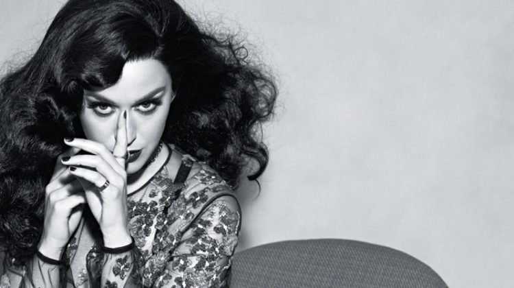 Katy Perry Serves 1950’s Bombshell for Vogue Australia