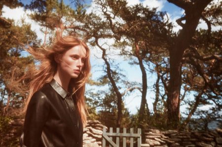 Rianne Van Rompaey Goes Outdoors for Massimo Dutti Fall 2018 Campaign Rianne van Rompaey fronts Massimo Dutti fall-winter 2018 campaign