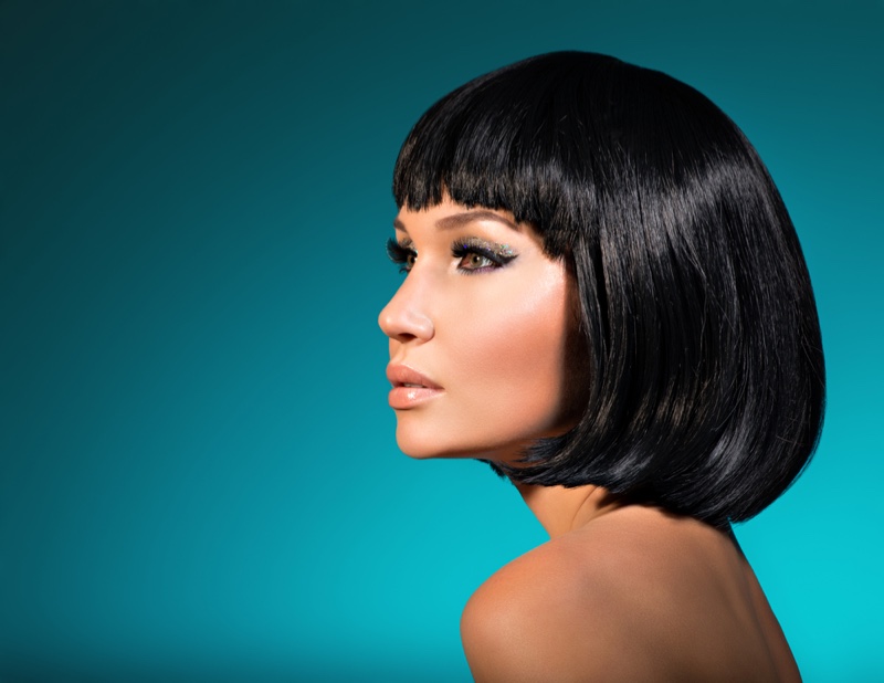 Model with Black Bob Hairstyle and Glamorous Makeup