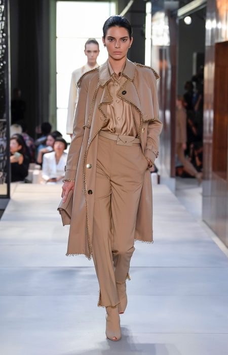 burberry 2019 spring