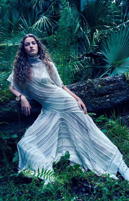 Felice Noordhoff Enters the Forest for Roberto Cavalli Fall 2018 Campaign Felice Noordhoff stars in Roberto Cavalli fall-winter 2018 campaign