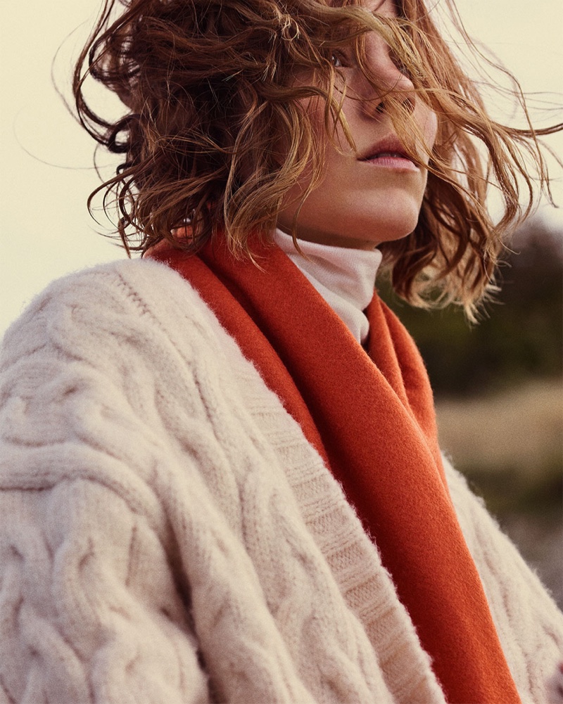 Freja Beha Erichsen poses for Zara Cozy Feeling fall-winter 2018 lookbook