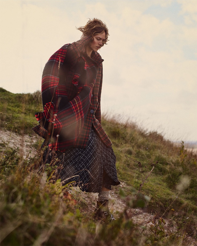 An image from Zara's Cozy Feeling fall-winter 2018 lookbook