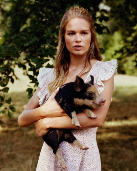 Anna Ewers Embraces Bohemian Fashions for Vogue Paris Anna Ewers Embraces Bohemian Fashions for Vogue Paris