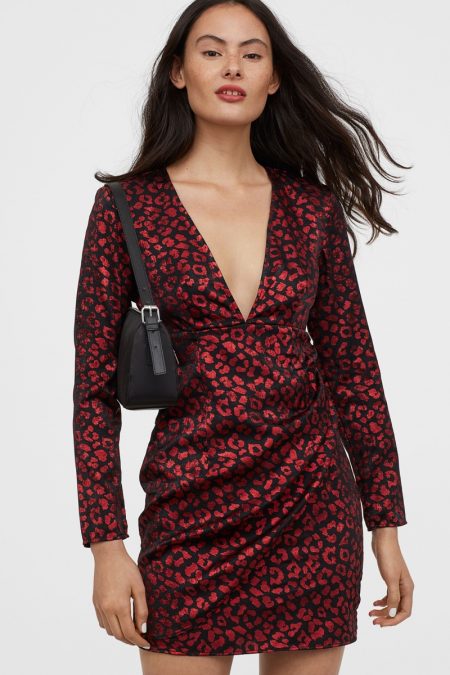 Black Friday Sales: Discover Nordstrom, H&M, Boohoo, Express + More Deals Black Friday Sales: Discover Nordstrom, H&M, Boohoo, Express + More Deals