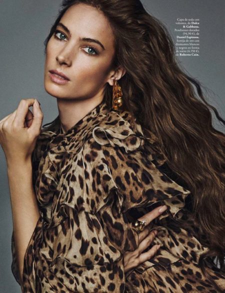 Jessica Miller Embraces Animal Print for ELLE Spain Jessica Miller Embraces Animal Print for ELLE Spain