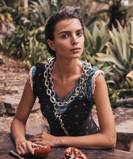 Emily Ratajkowski Poses In Bold Looks for Vogue Australia Emily Ratajkowski Poses In Bold Looks for Vogue Australia