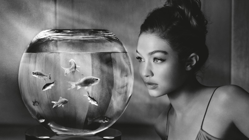 Gigi Hadid stars in Pirelli 2019 Calendar. Photo: Albert Watson