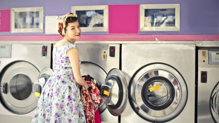 10 Mistakes to Avoid When Doing Your Laundry Photo: Deposit Photos
