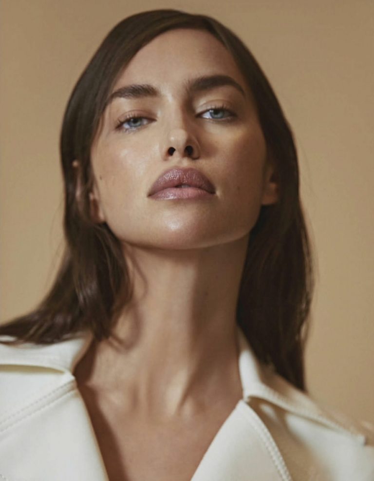 Irina Shayk Vogue Mexico 2019 Cover Fashion Shoot