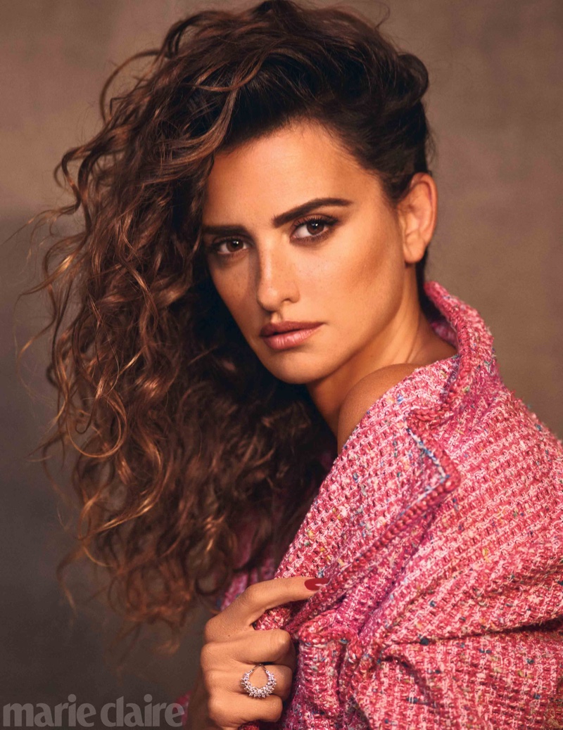 Penelope Cruz poses in Chanel jacket and jewelry