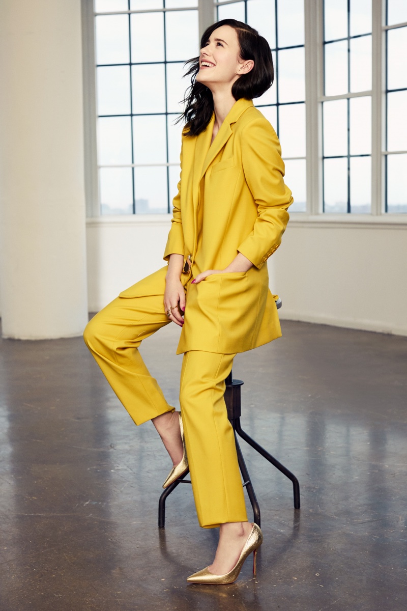 Rachel Brosnahan lights up the room in a yellow Oscar de la Renta suit