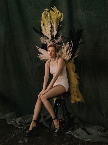 Karen Elson Enchants in Feathers for Vogue Brazil Karen Elson Enchants in Feathers for Vogue Brazil