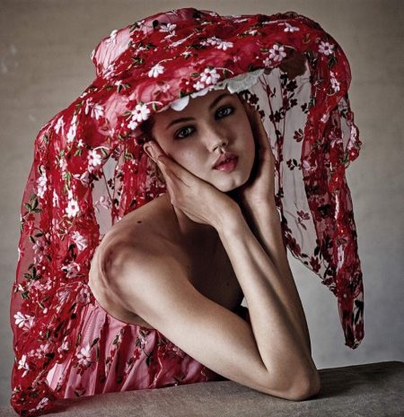 Lindsey Wixson Poses in Elegant Dresses for Stylist UK Lindsey Wixson Poses in Elegant Dresses for Stylist UK