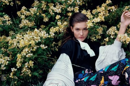 Grace Elizabeth is in Full Bloom for Vogue Russia Grace Elizabeth is in Full Bloom for Vogue Russia