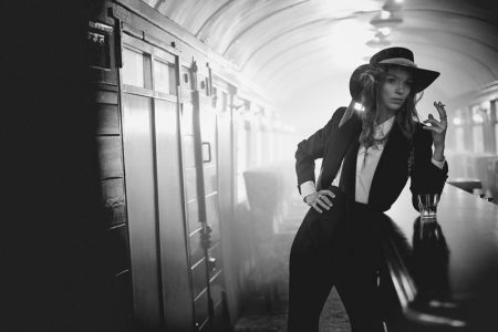 Mariacarla Boscono Charms in Black & White for Twin Magazine Mariacarla Boscono Charms in Black & White for Twin Magazine