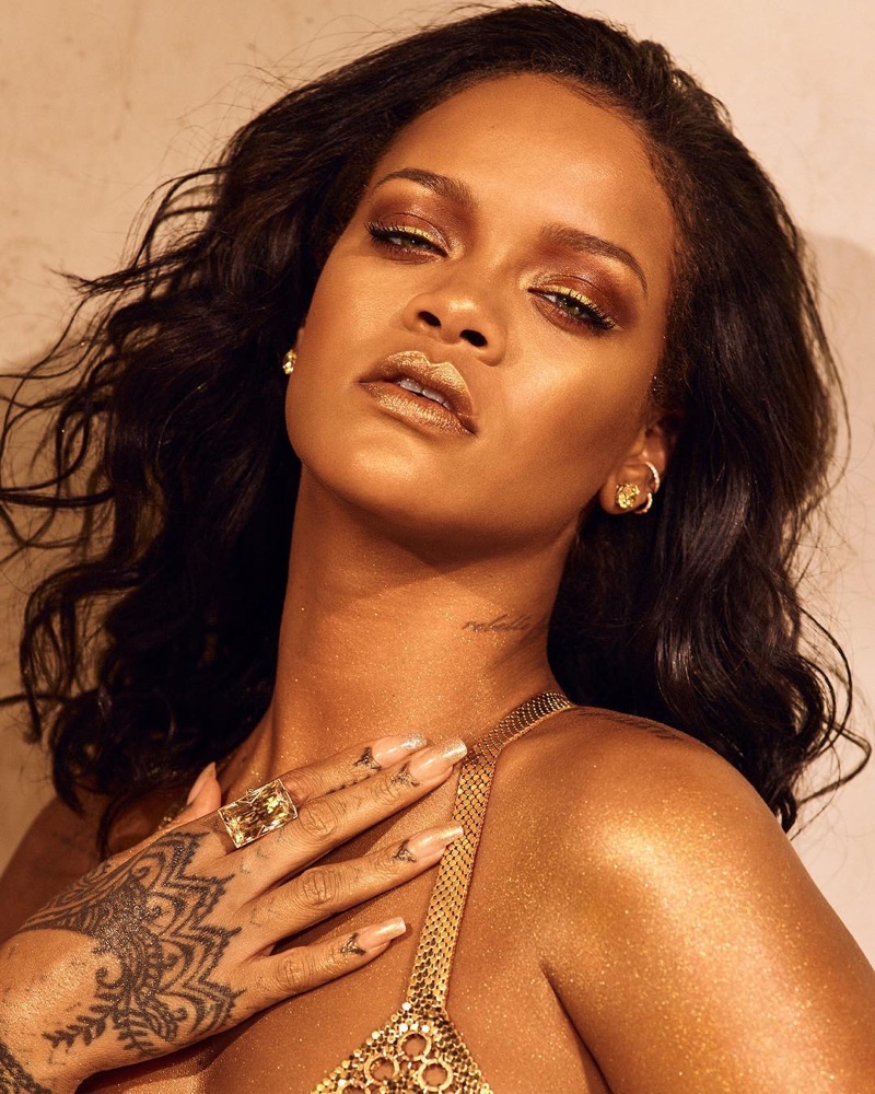 Rihanna wears Fenty Beauty Body Lava in Trophy Wife