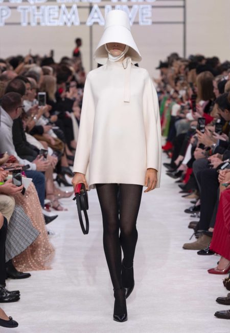 Valentino Delivers Romance for Fall 2019