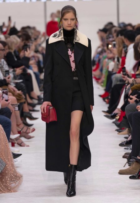 Valentino Delivers Romance for Fall 2019