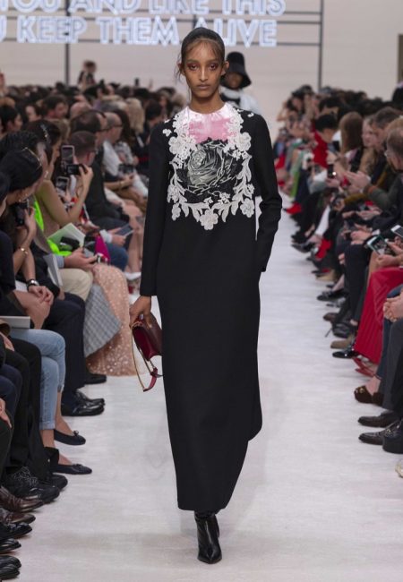 Valentino Delivers Romance for Fall 2019