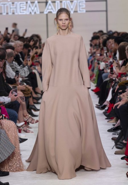Valentino Delivers Romance for Fall 2019