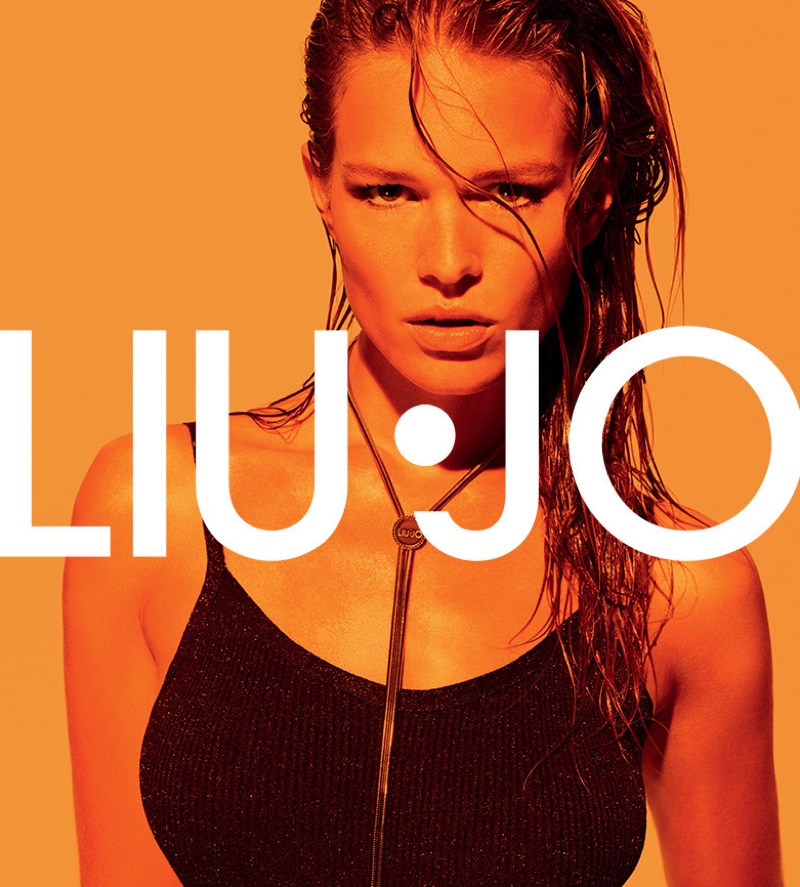 Anna Ewers gets her closeup in Liu Jo spring-summer 2019 campaign