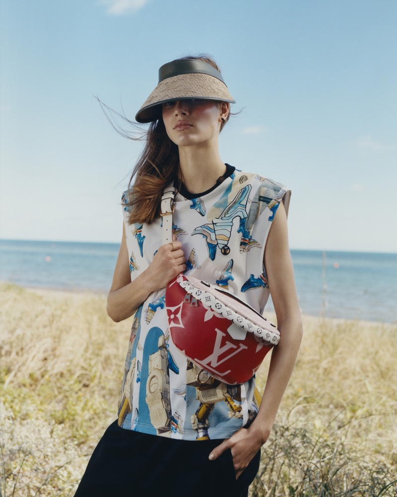 Get a Sneak Peek at New Louis Vuitton Bags in the Brand's Spring 2019 Ad  Campaign - PurseBlog