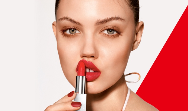 Lindsey Wixson fronts RMK Color Summer Kiss 2019 campaign