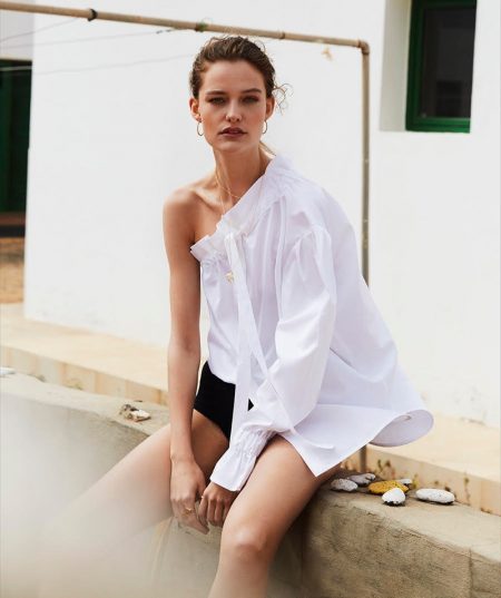 Sara Van der Hoek Poses in Summer Whites for Marie Claire Netherlands Sara Van der Hoek Poses in Summer Whites for Marie Claire Netherlands