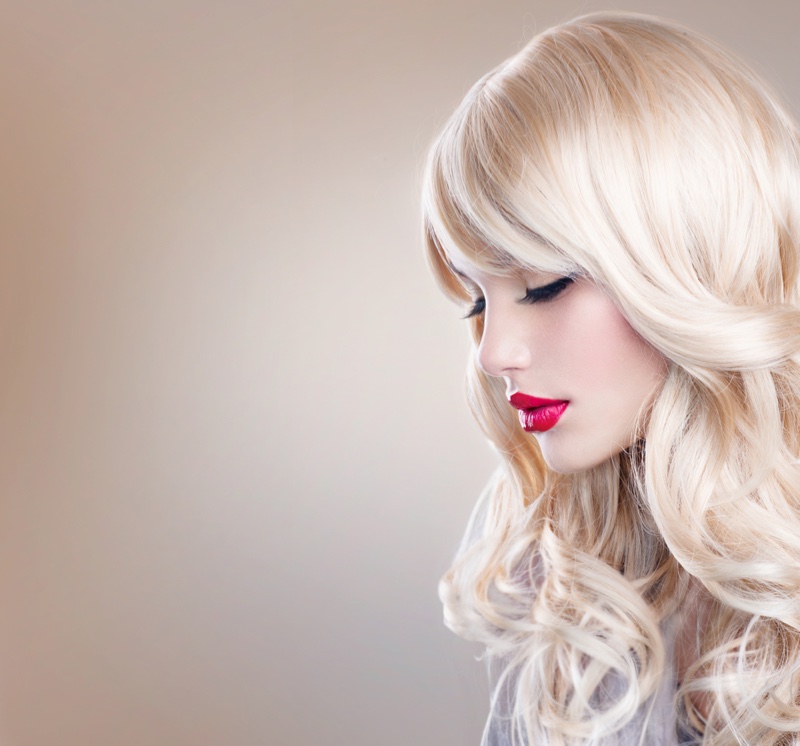 Blonde Hair Wig Red Lips