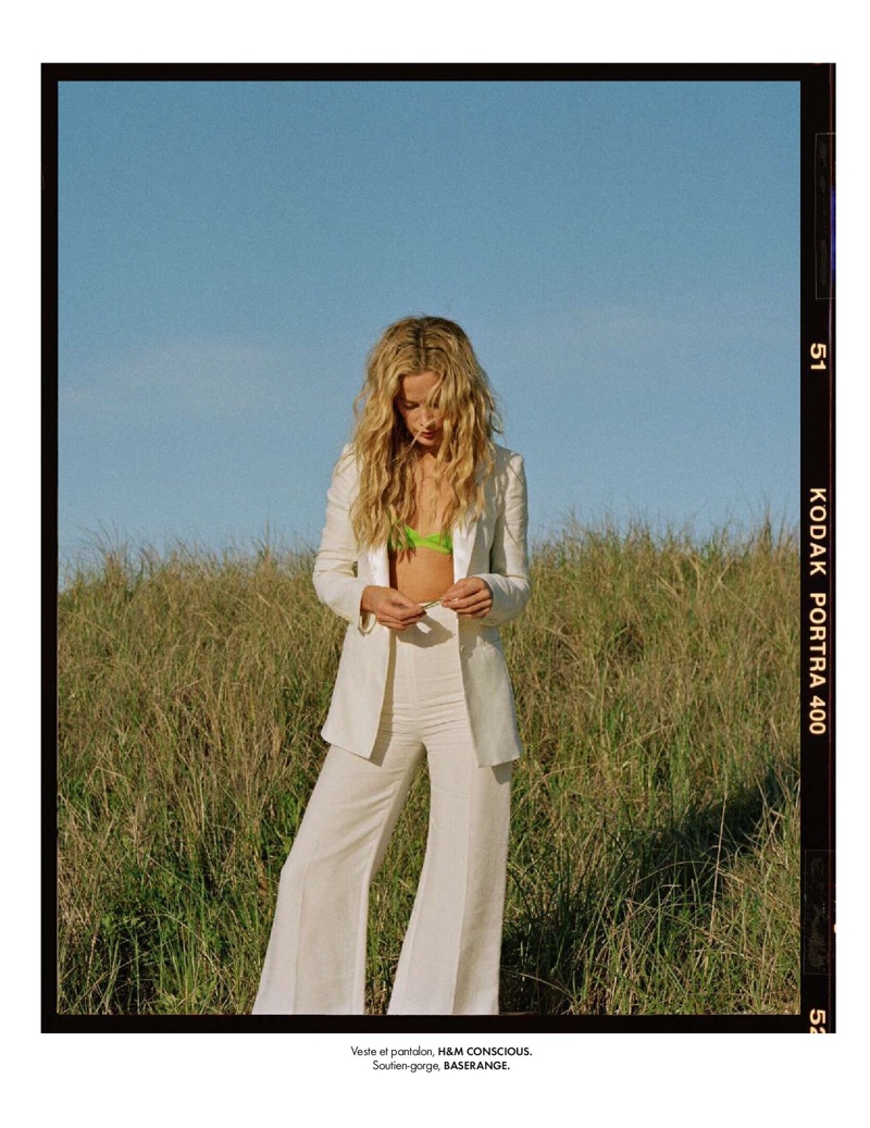Carolyn Murphy Poses in Vacation Fashions for ELLE France