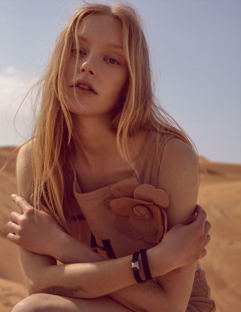 Jeske van der Pal Models the Neutral Trend for Marie Claire Spain
