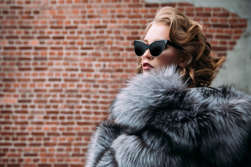 Luxury Fur Coat Model Sunglasses