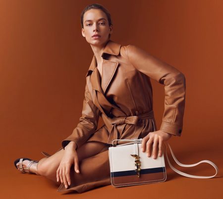 Hannah Ferguson Looks Elegant in Trussardi Spring 2019 Campaign Hannah Ferguson stars in Trussardi spring-summer 2019 campaign