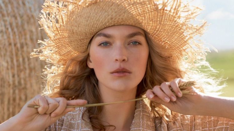 Arizona Muse Is A Natural Beauty for Town & Country UK