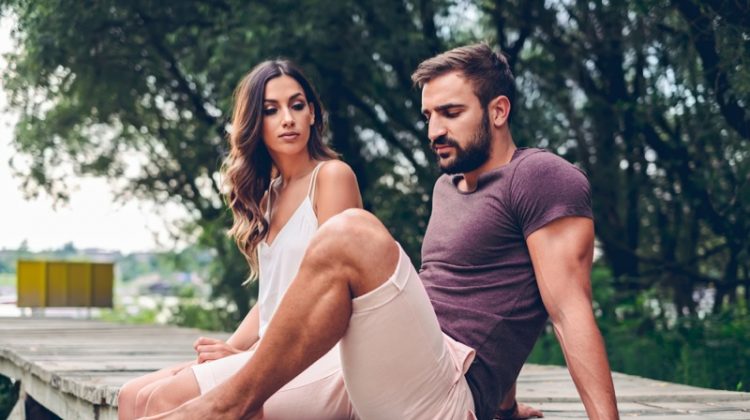 14 Things That Make You Likely to Get Divorced Couple Pier Unhappy Attractive