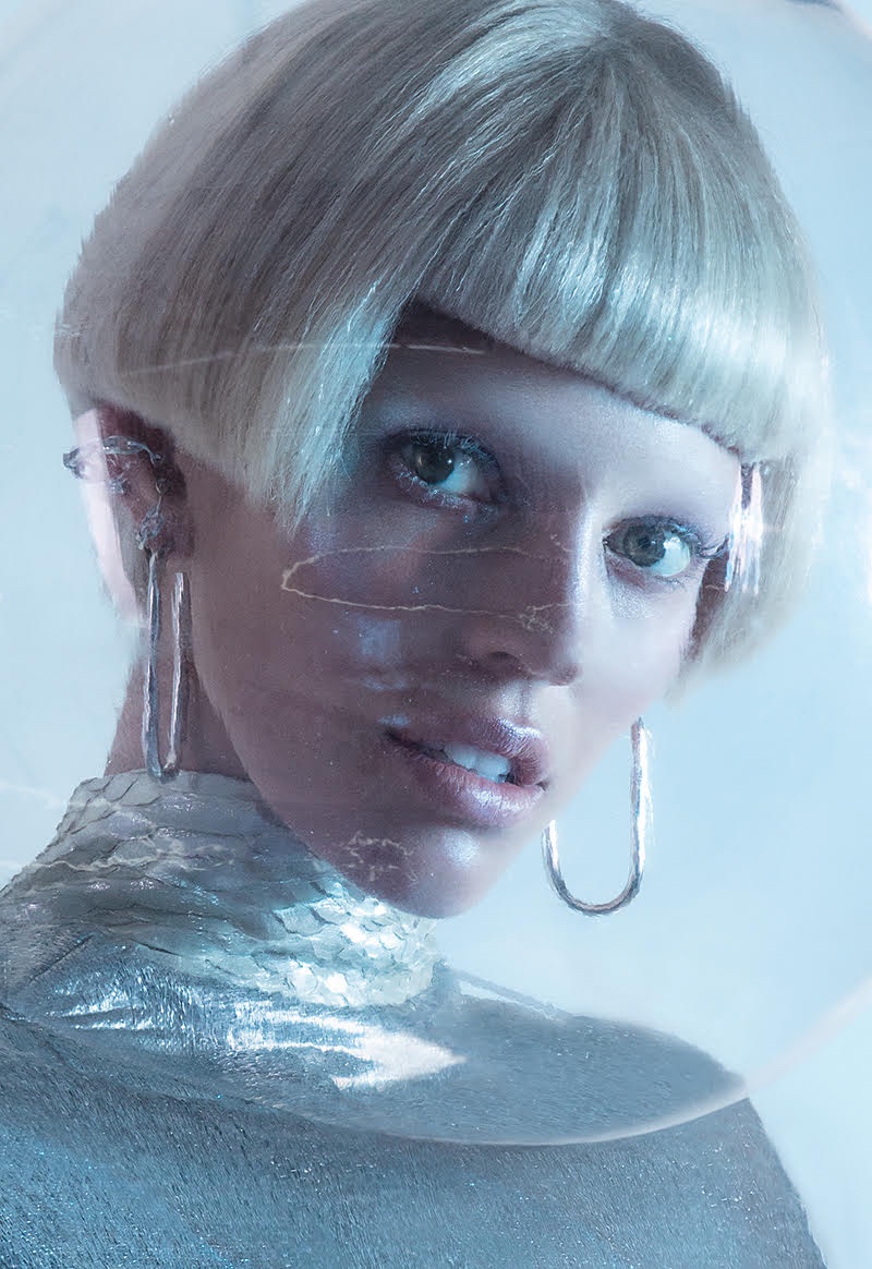 Devon Windsor Gets Futuristic in Metallics for Numero Russia