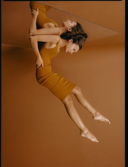 Emily Ratajkowski Flaunts Her Figure in Inamorata Body Collection