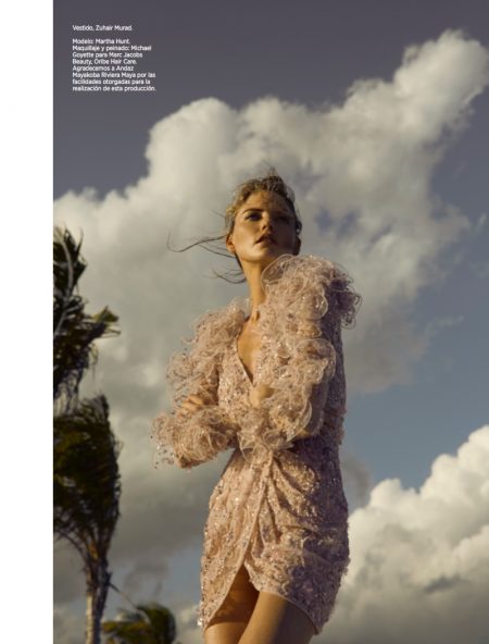 Martha Hunt Enchants in Beach Looks for Harper's Bazaar Mexico Martha Hunt Enchants in Beach Looks for Harper's Bazaar Mexico