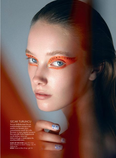 Mildred Gustafsson Models Bold Beauty Looks for Vogue Turkey Mildred Gustafsson Models Bold Beauty Looks for Vogue Turkey