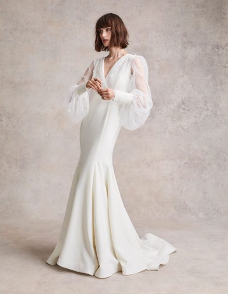 Sibui Nazarenko Wears Bridal Looks for Vogue Japan Wedding Sibui Nazarenko Wears Bridal Looks for Vogue Japan Wedding